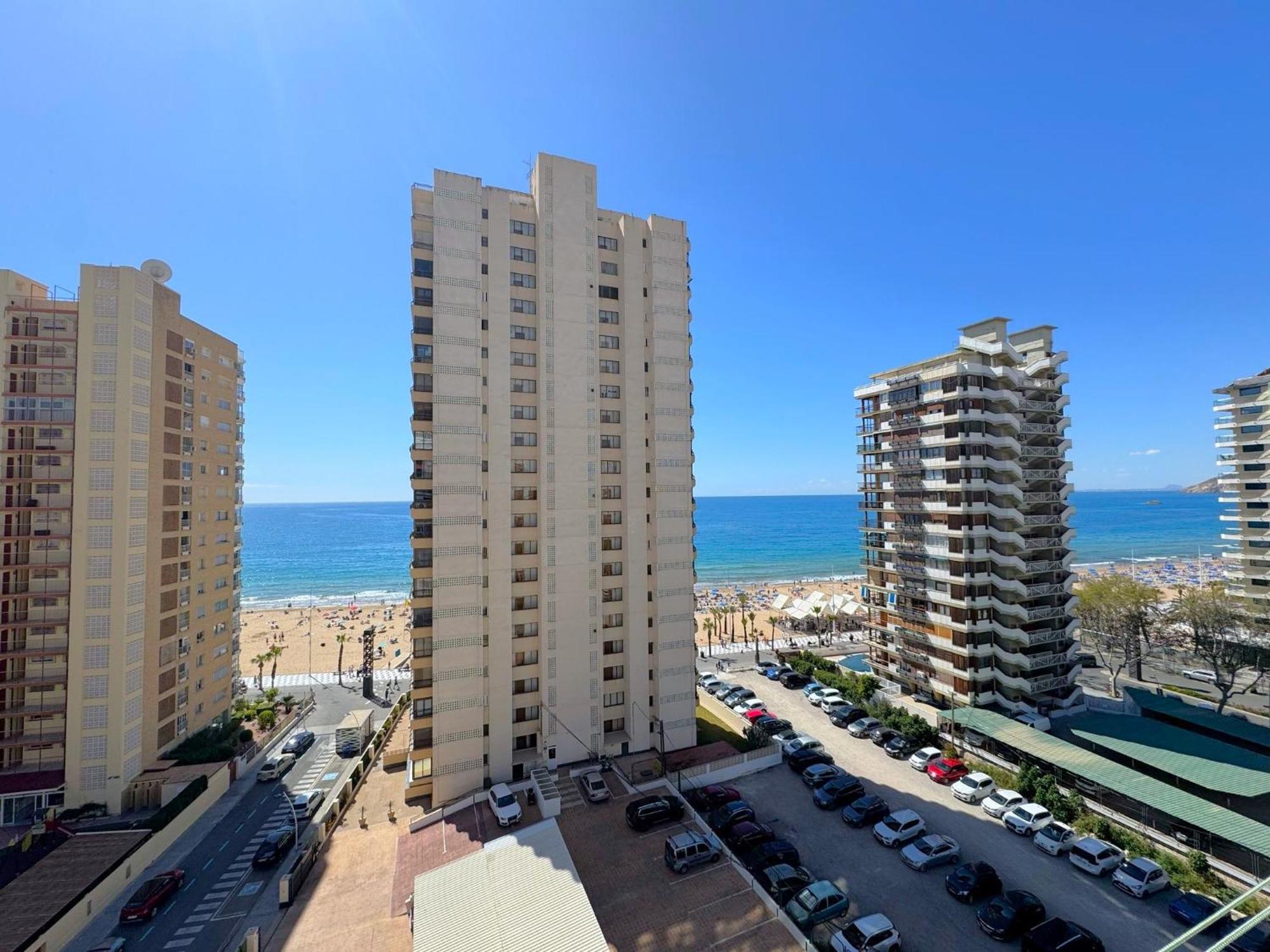 Playmon Bacana * Benidorm